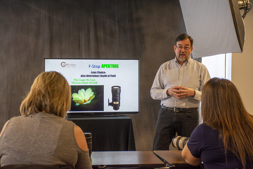 Dan Cleary teaching photography class